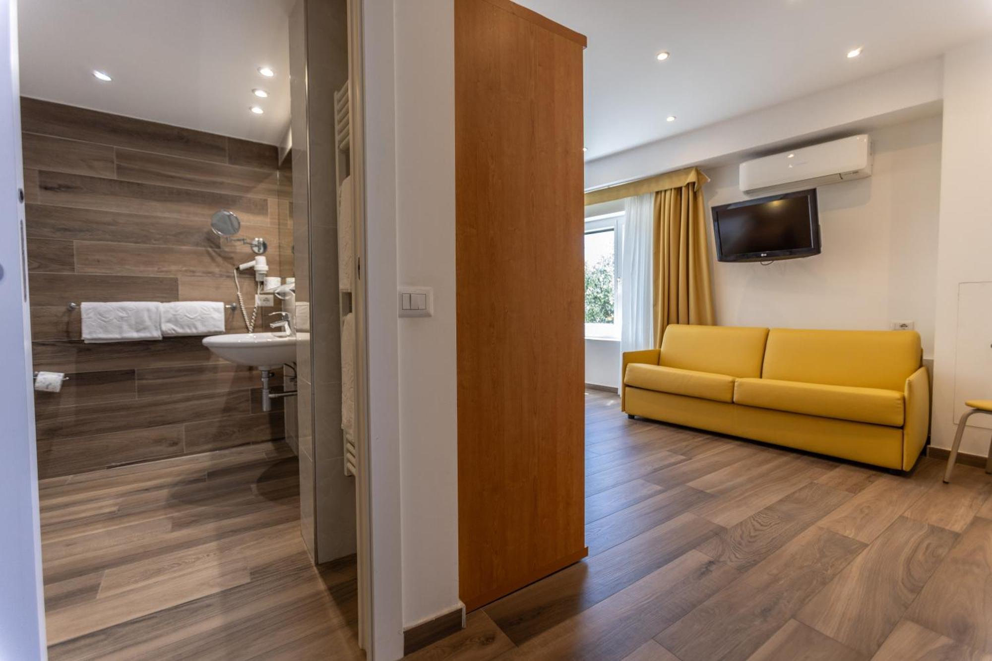 Hotel Villa Margherita Limone sul Garda Eksteriør billede