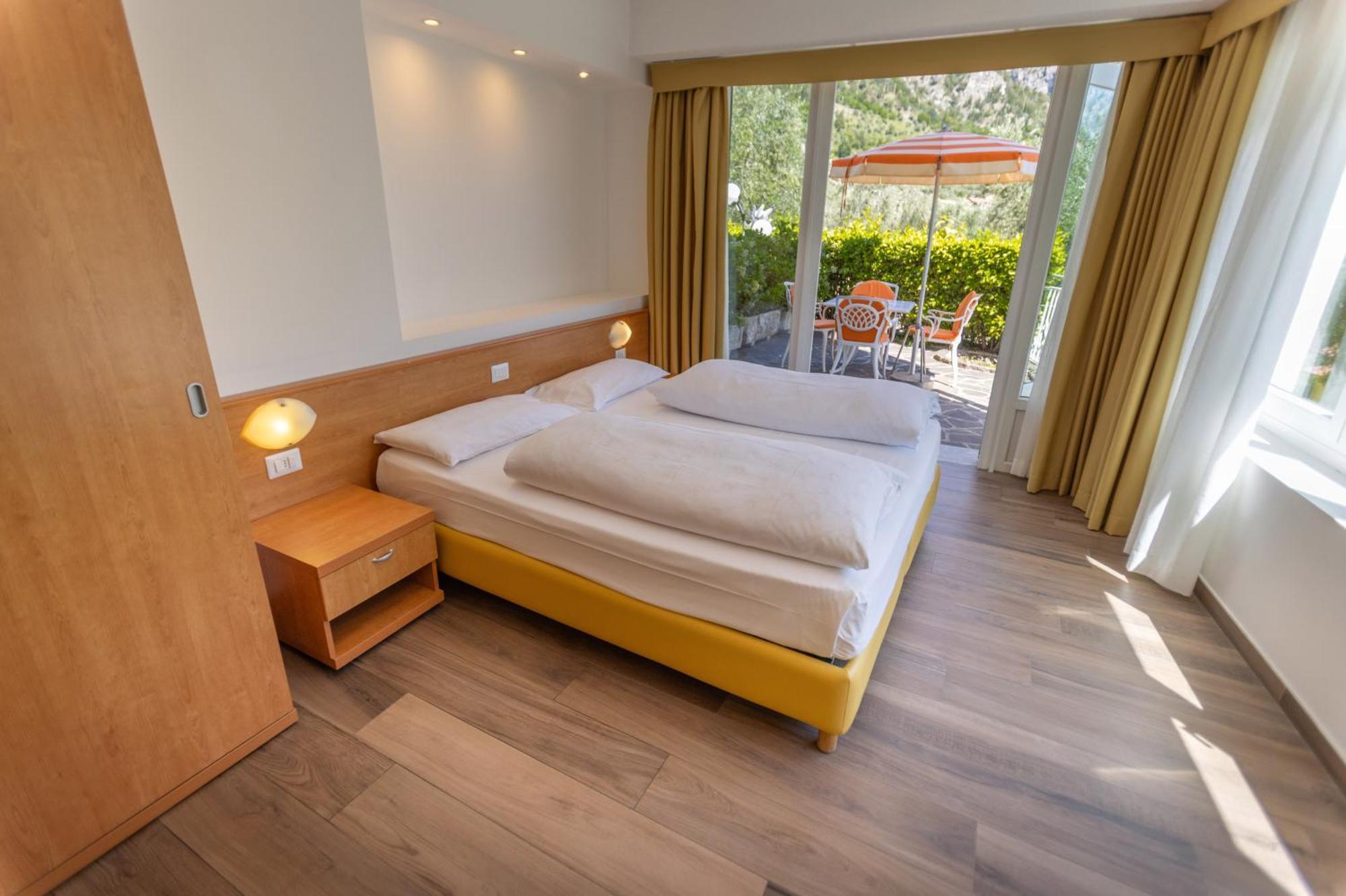 Hotel Villa Margherita Limone sul Garda Eksteriør billede