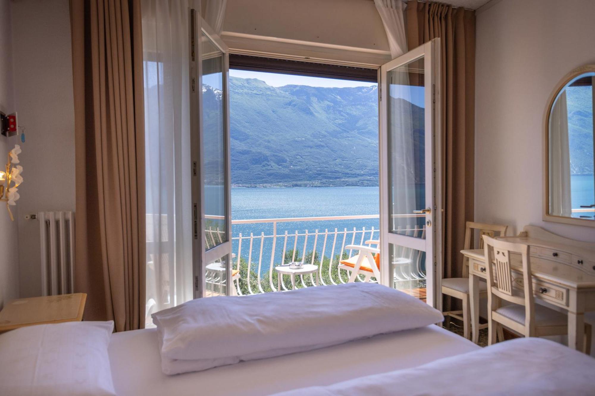 Hotel Villa Margherita Limone sul Garda Eksteriør billede