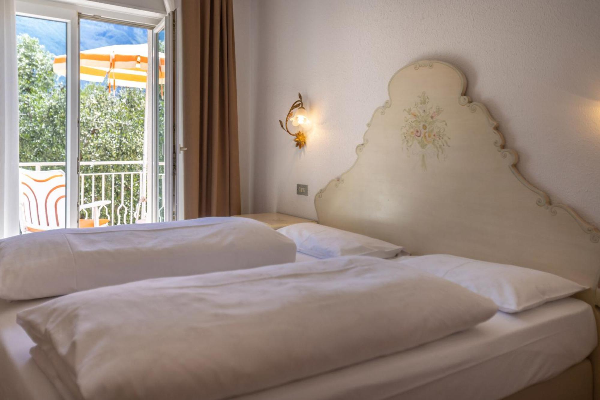 Hotel Villa Margherita Limone sul Garda Eksteriør billede